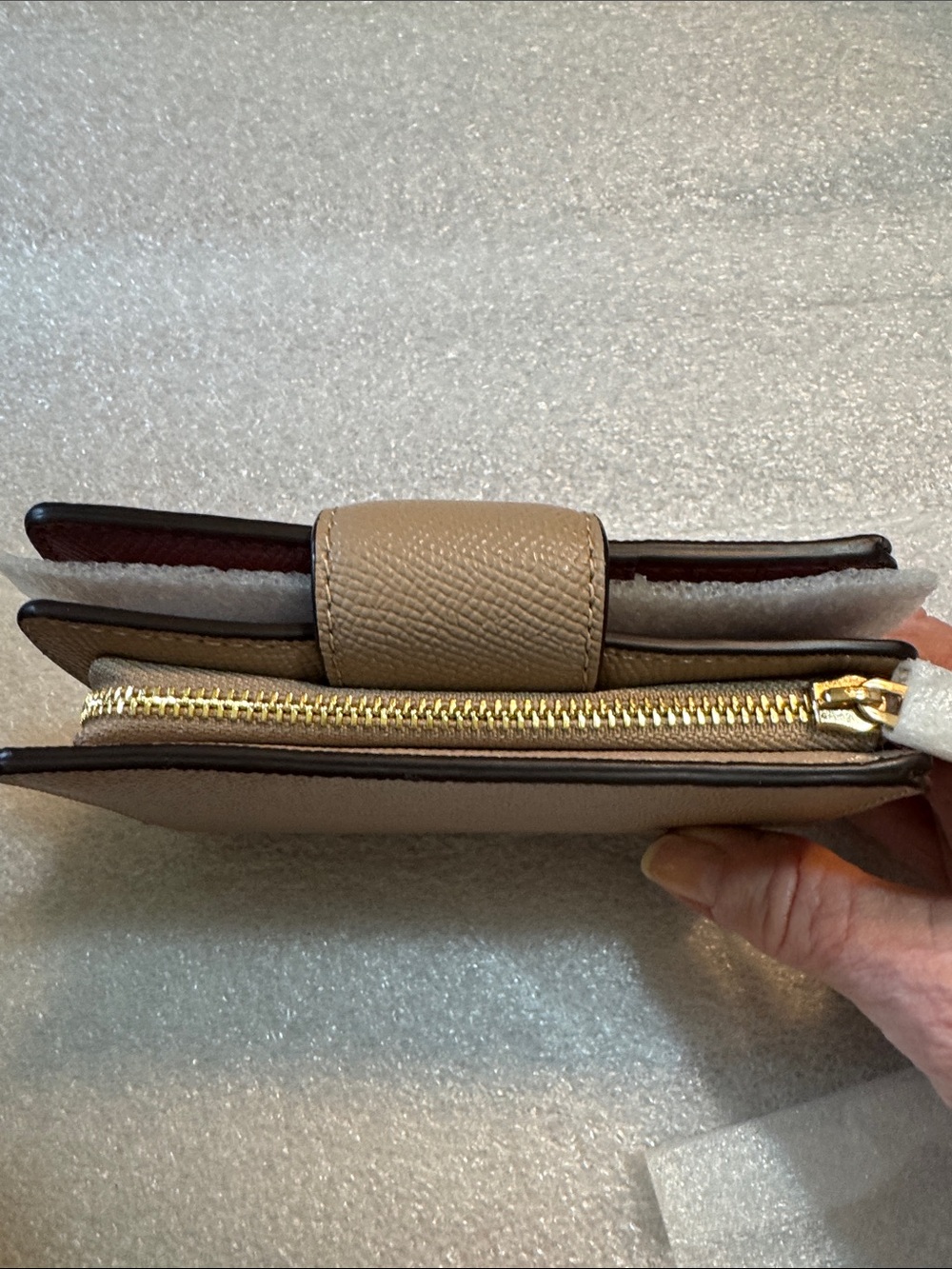 Coach Pebbled Leather Wallet in Taupe Brown with Gold Logo NWT - Picture 9 of 16